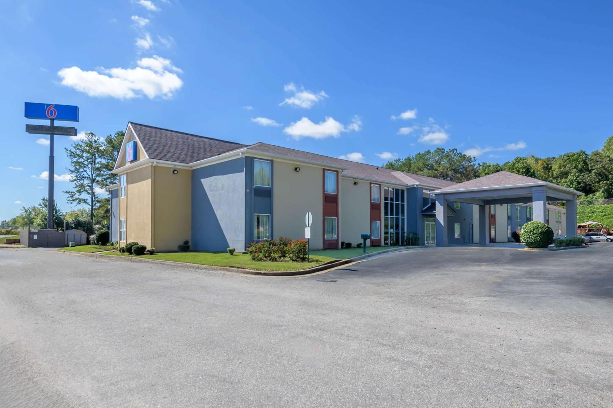 Motel 6 Dawsonville Ga North Ga Premium Outlets Bagian luar foto